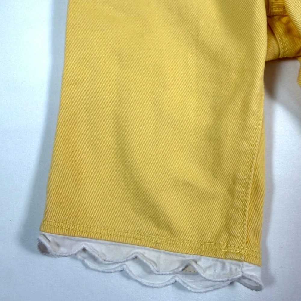 GYMBOREE Girls Bright Idea Daisy Scallop Shorts 18-24M Spring Yellow Cottagecore